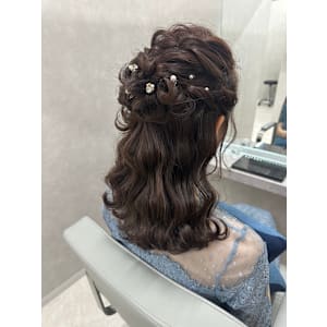 全席個室サロン／結婚式ヘアセットパーティヘアアレンジ編み込み