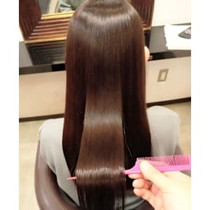 髪質改善/ 縮毛矯正/ コスメストレート/赤羽美容室 /赤羽 - OHI 赤羽店【オーエイチアイ アカバネテン】掲載中