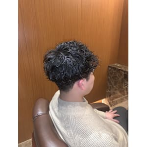 ツーブロ×スパイラルパーマ