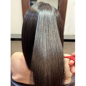 髪質改善/ 縮毛矯正/ 酸熱ストレート/白髪染め/赤羽美容室 - OHI 赤羽店【オーエイチアイ アカバネテン】掲載中