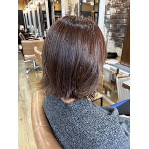 切りっぱなしボブ