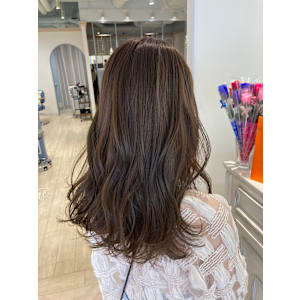 赤味を抑えた大人可愛いオリーブベージュ北区赤羽美容院