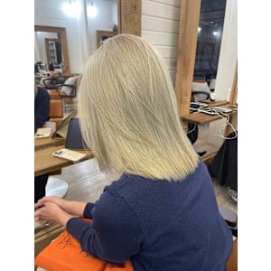 ハイリフトブロンド - N° jemica 札幌 【ナンバー ジェミカ】髪質改善＆ダブルカラー【ナンバー ジェミカ サッポロ カミシツカイゼンアンドダブルカラー】掲載中