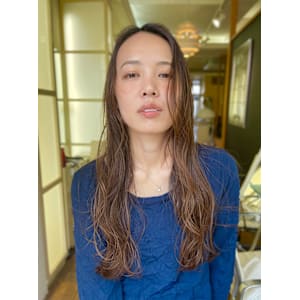 rebeaute×ヘアスタイル/髪質改善/カラー