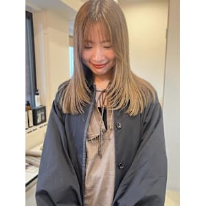 ナチュラルレイヤーカット【坂口恵梨子】