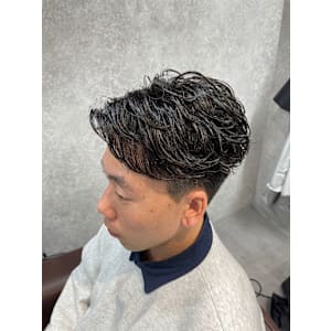 夏におすすめメンズパーマ！