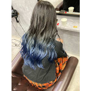 グラデーションブルー - GLADGE池袋/ダブルカラー/ブリーチ【グラッジイケブクロダブルカラーブリーチ】掲載中