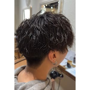 刈り上げマッシュ×ツイストスパイラルパーマ◎高橋美穂