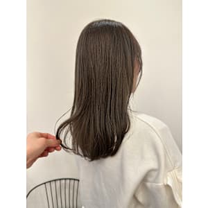 池袋 イルミナカラー 透明感 オリーブアッシュ♪