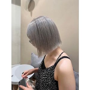 NERO HAIRSALON NAVY×スタイル