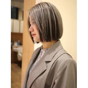 NERO HAIRSALON NAVY×スタイル