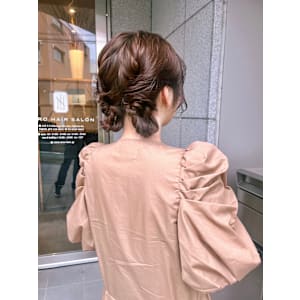 NERO HAIRSALON NAVY×スタイル