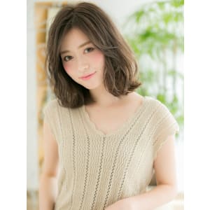 【博多美容室NAVY】ミルクティアッシュで抜け感ヘア♪e