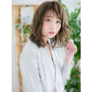 【博多美容室NAVY】透け感グレージュ×ゆるふわカール♪