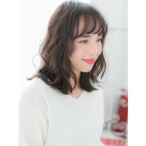 【博多美容室NAVY】 アッシュブラウン☆くせ毛風セミデ