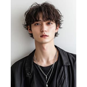 ツイストパーマ ウルフカット ショートヘア 20代 30代