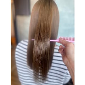 LOREN自由が丘＊憧れのさらさら艶めきロングストレート