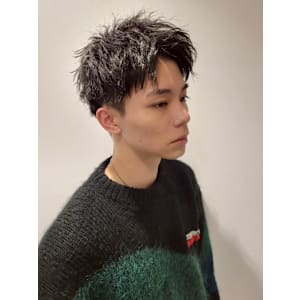 HONEY町田メンズサロンスパイキーショートツーブロック黒髪 - HONEY 町田【ハニー マチダ】【ハニー マチダ】掲載中