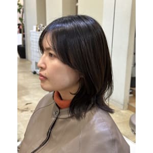 #くびれ巻き #顔周りカット #レイヤーカット #もみあげ