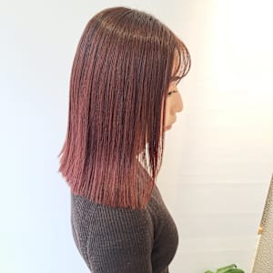 切りっぱなしボブ×レイヤー