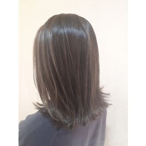 切りっぱなしボブ