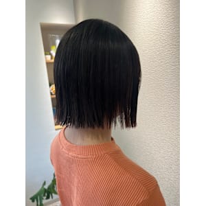 切りっぱなしボブ