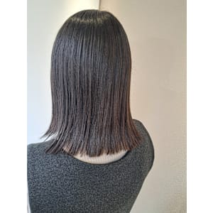 切りっぱなしボブ