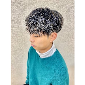 メンズサロンカット&パーマGIVE豊田市駅店 MAMBO(ギ