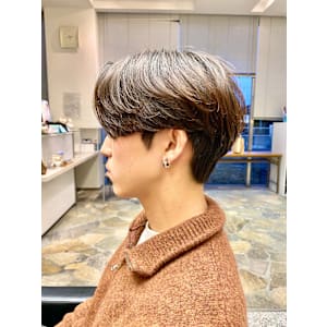 メンズサロンカット&パーマGIVE豊田市駅店 MAMBO(ギ