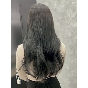 グレーアッシュイルミナカラー／個室髪質改善トリートメント