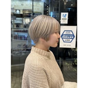 #ハイトーン #ショート #ベージュ #ベージュカラー - MATISSE 室見店【マティス】掲載中