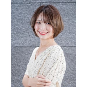 シルキーベージュまるみショートボブ【銀座/有楽町】30代