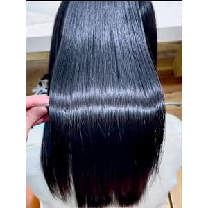 縮毛矯正/髪質改善/ストレート/美髪/艶髪/浦和/韓国
