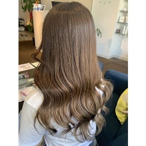 【W_SALON 河原町】透明感抜群　ナチュラルグレージュ/