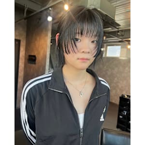 カット　デザインカラー　ハイトーン　表参道/原宿