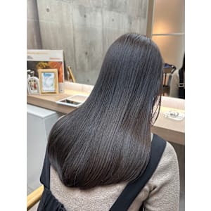 艶々ダークグレー