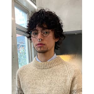 スパイラルパーマ/ハードパーマ/メンズショートウルフ