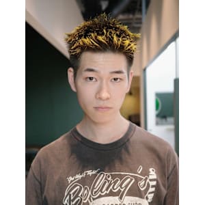 メンズベリーショート/デザインカラー/毛先ポイントカラー