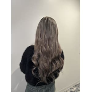 グレーシルバー