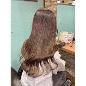 王道！爆モテブラウンロングヘアー