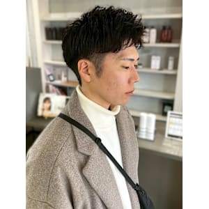 ツーブロック アップバング ビジネス 爽やか 眉カット