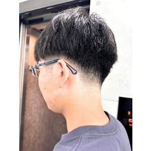 メガネに似合うメンズカット