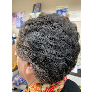 ヘアーショップｏｎｅすてっぷ×スタイル