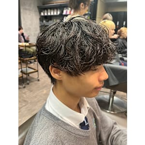 STYLE藤沢メンズカット黒髪ゆるめシャドウパーマ