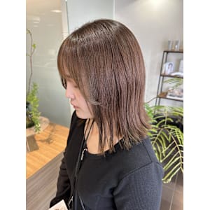 [aika]赤みを抑えるオリーブベージュカラー