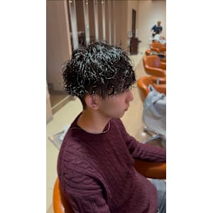 メンズ必見波巻きパーマ！？