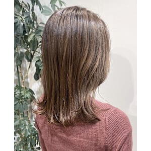 多毛さん　くびれ外ハネミディアム