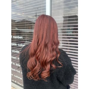 ブリーチカラーで透明感を➕！！ - Chart Reuse シャルトルーズ【シャルトルーズ】掲載中