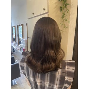 オリーブグレージュ【髪質改善　錦糸町】