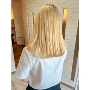 ホワイトブロンド